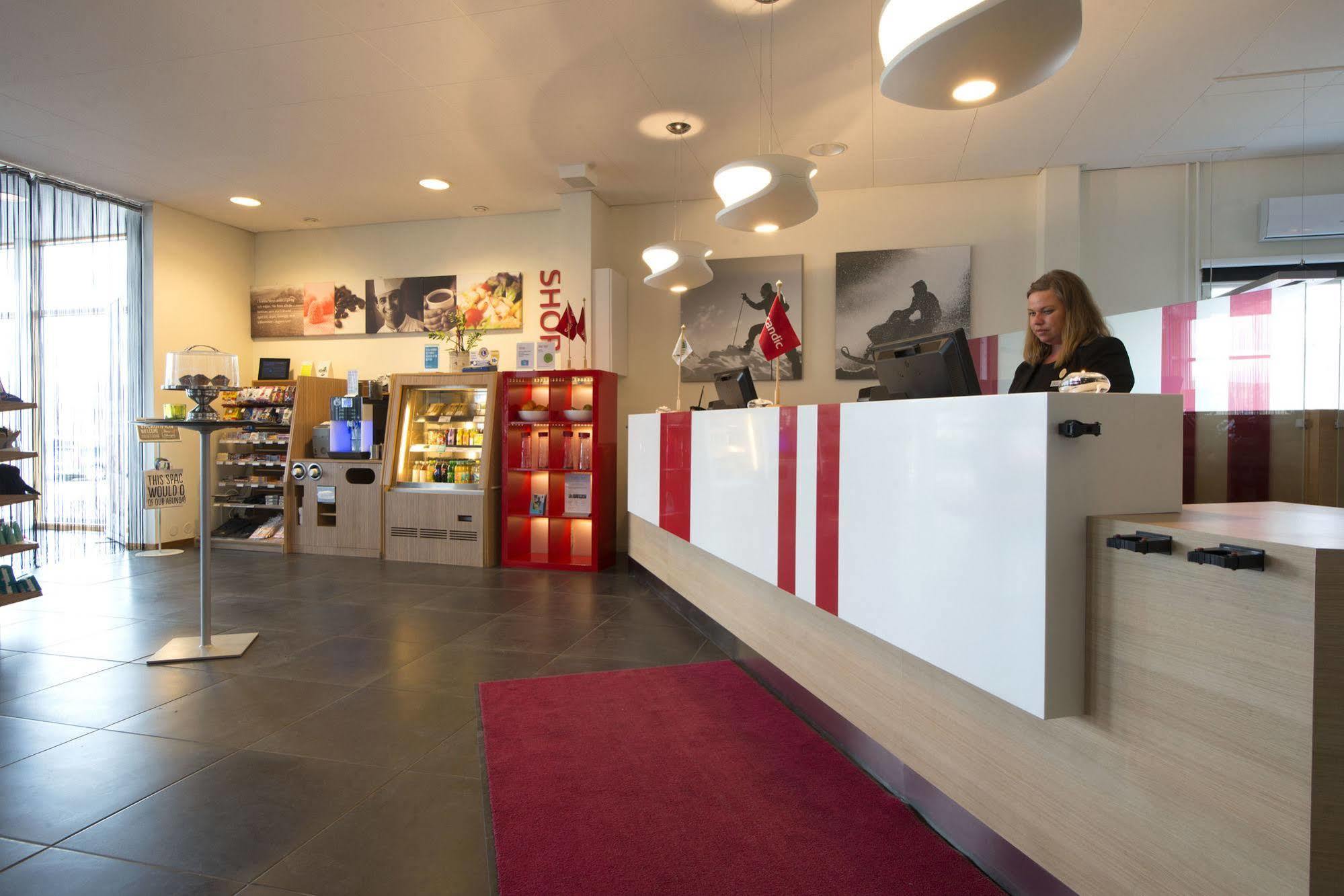 Scandic Oernskoeldsvik Exterior foto